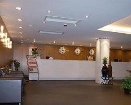 Caritas Oswald Cheung International House 3*