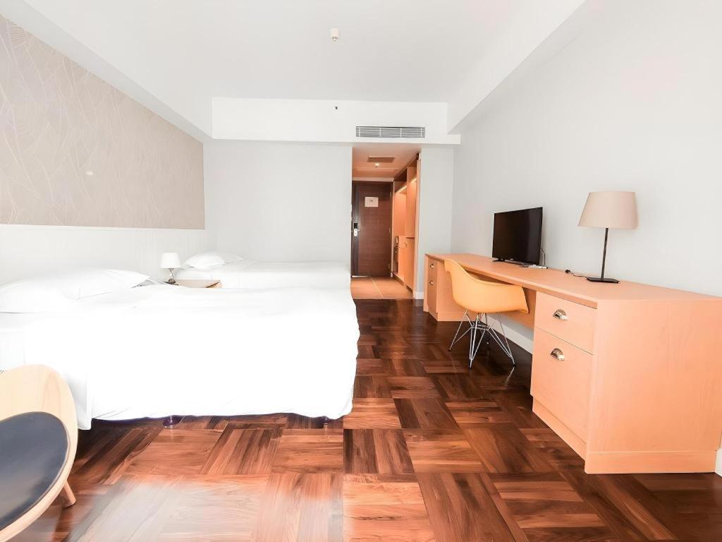 Hotel Caritas Oswald Cheung International House