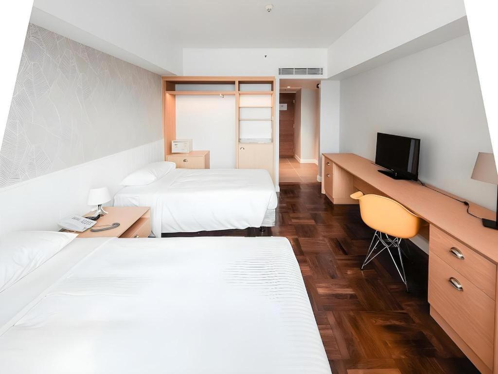 Hotel Caritas Oswald Cheung International House