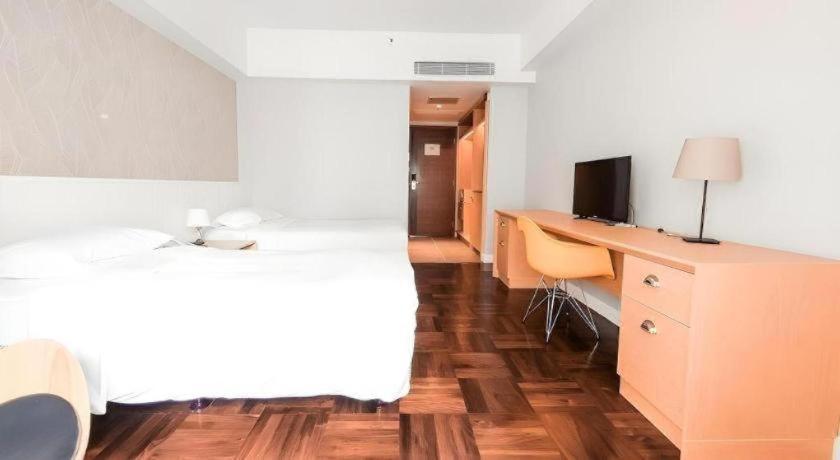 Hotel Caritas Oswald Cheung International House